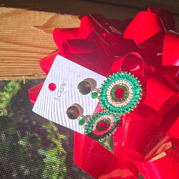 J. Crew Factory Jewelry - J.Crew Factory Beaded Circle Statement Earrings"GreenPicnic" Goldplated NWT(new)